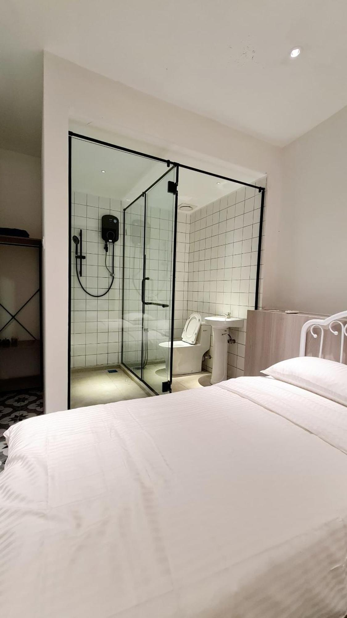 Stewart Hotel At 67 By Evr - Newly Renovated 2024 ジョージタウン エクステリア 写真